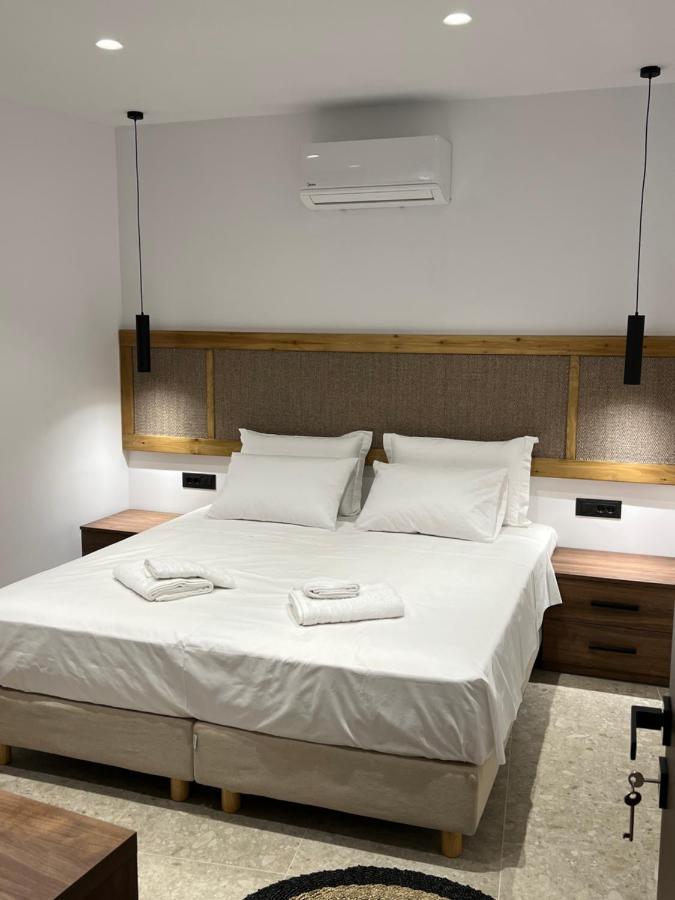 Johannes Boutique Apartments & Suites Afantou Exteriör bild